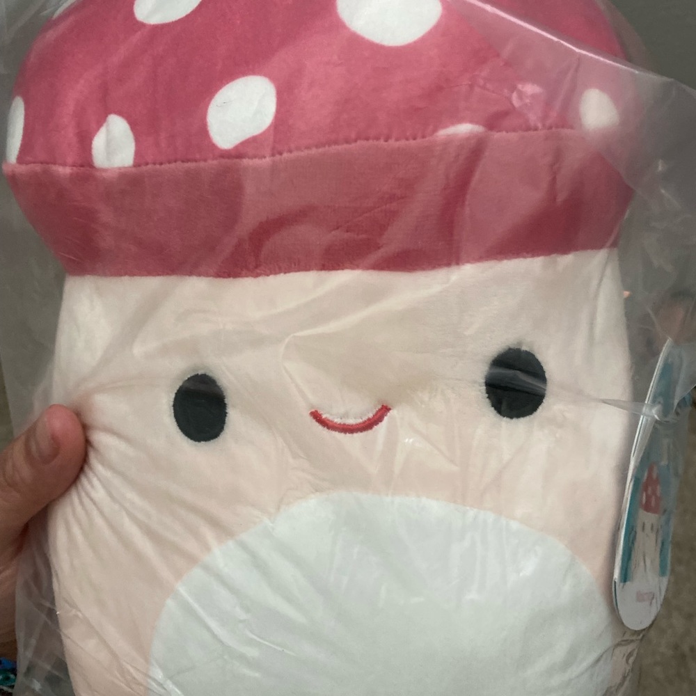 MALCOLM THE MUSHROOM SQUISHMALLOW 8 INCH
